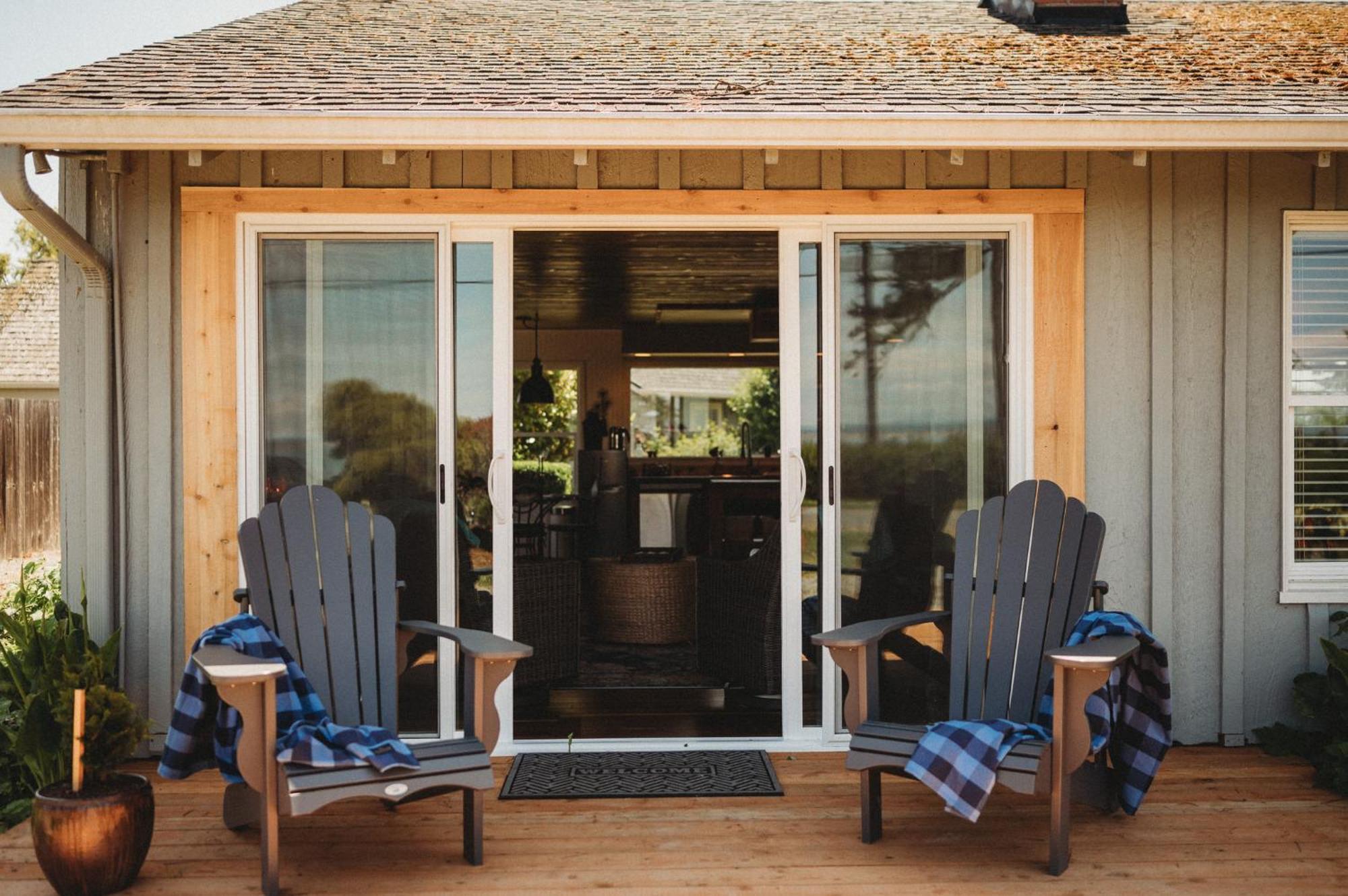 סקווים Dungeness Bay Cottages מראה חיצוני תמונה