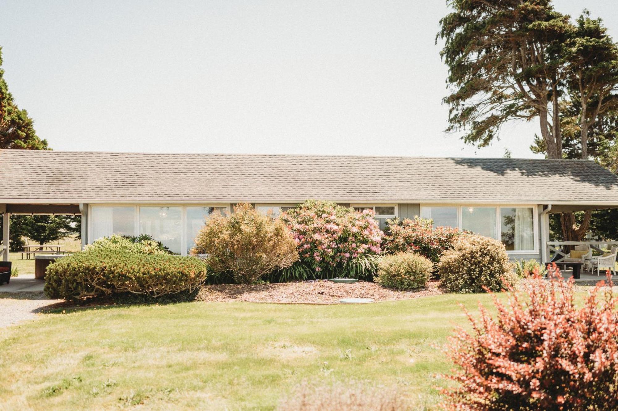 סקווים Dungeness Bay Cottages מראה חיצוני תמונה